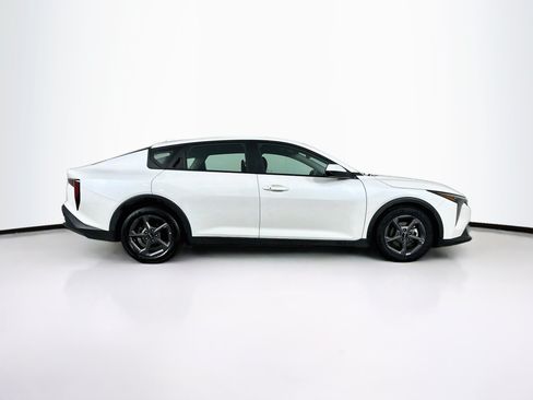 Used 2025 Kia K4 FWD image 10