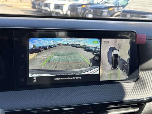 New 2026 Nissan Kicks SR image 20