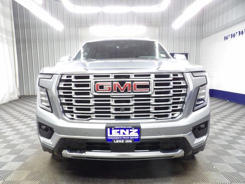 Used 2026 GMC Yukon Denali w/ Denali Reserve Package AWD/4WD image 52