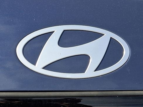Used 2026 Hyundai Santa Fe SEL AWD/4WD image 9