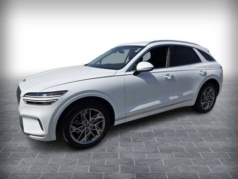 Used 2025 Genesis GV70 2.5T AWD/4WD image 3