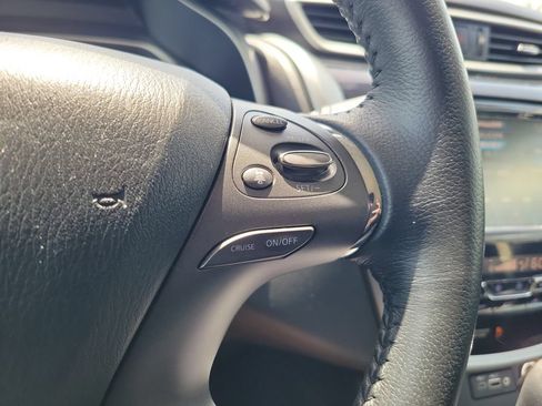 Used 2023 Nissan Murano SV FWD image 23