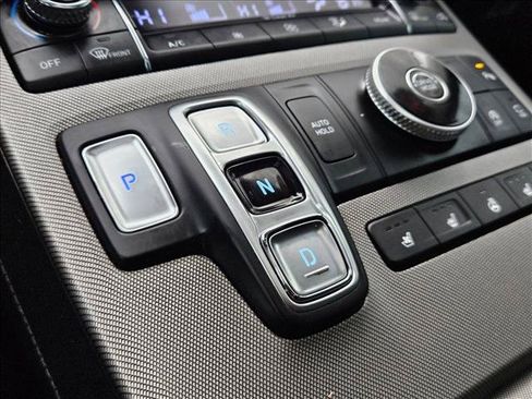 Used 2021 Hyundai Palisade Limited FWD image 14