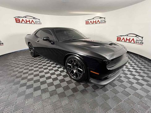 Used 2019 Dodge Challenger R/T Scat Pack w/ Driver Convenience Group image 13
