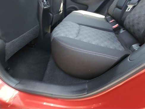Used 2019 Nissan Rogue Sport SV w/ All-Weather Package AWD/4WD image 21