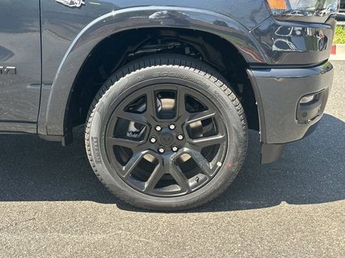 New 2026 RAM 1500 Laramie AWD/4WD image 12
