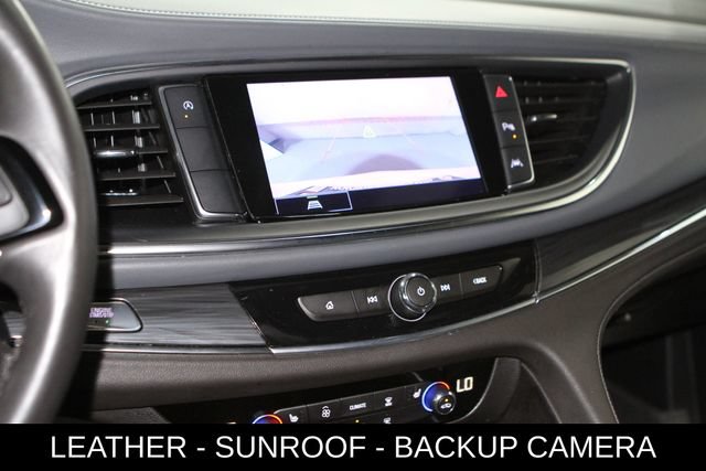 Used 2023 Buick Enclave Essence w/ Experience Buick Package FWD image 20