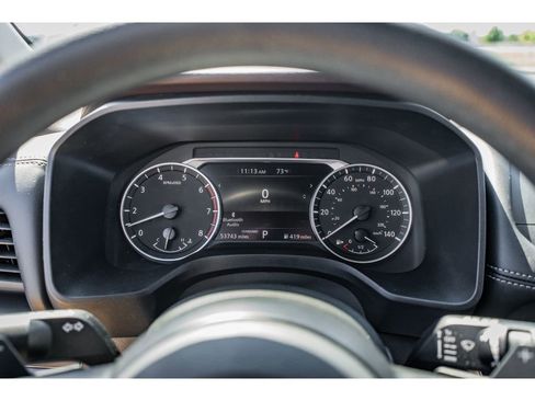 Used 2023 Nissan Rogue S image 14