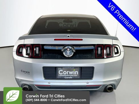 Used 2013 Ford Mustang Premium w/ V6 Performance Pkg RWD image 13