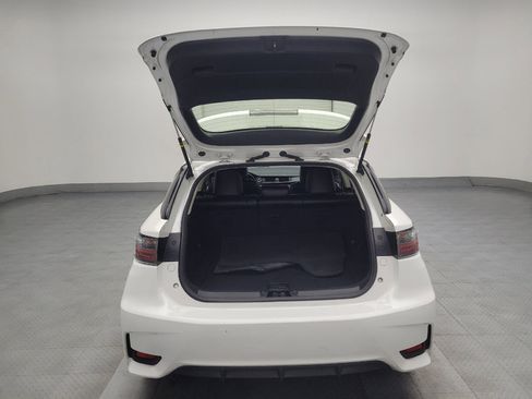 Used 2017 Lexus CT 200h w/ Accessory Package image 29