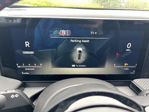 New 2026 Nissan Kicks SR w/ Interior Electronics Package FWD image 33