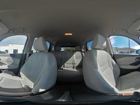 Used 2025 Nissan Rogue SV FWD image 45