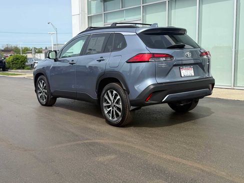 Used 2024 Toyota Corolla Cross XLE w/ Convenience Package FWD image 6