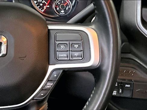 Used 2021 RAM 2500 Big Horn w/ Level 1 Equipment Group image 26