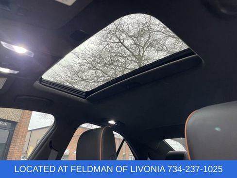 Used 2023 Cadillac CT4 V w/ Technology Package image 18