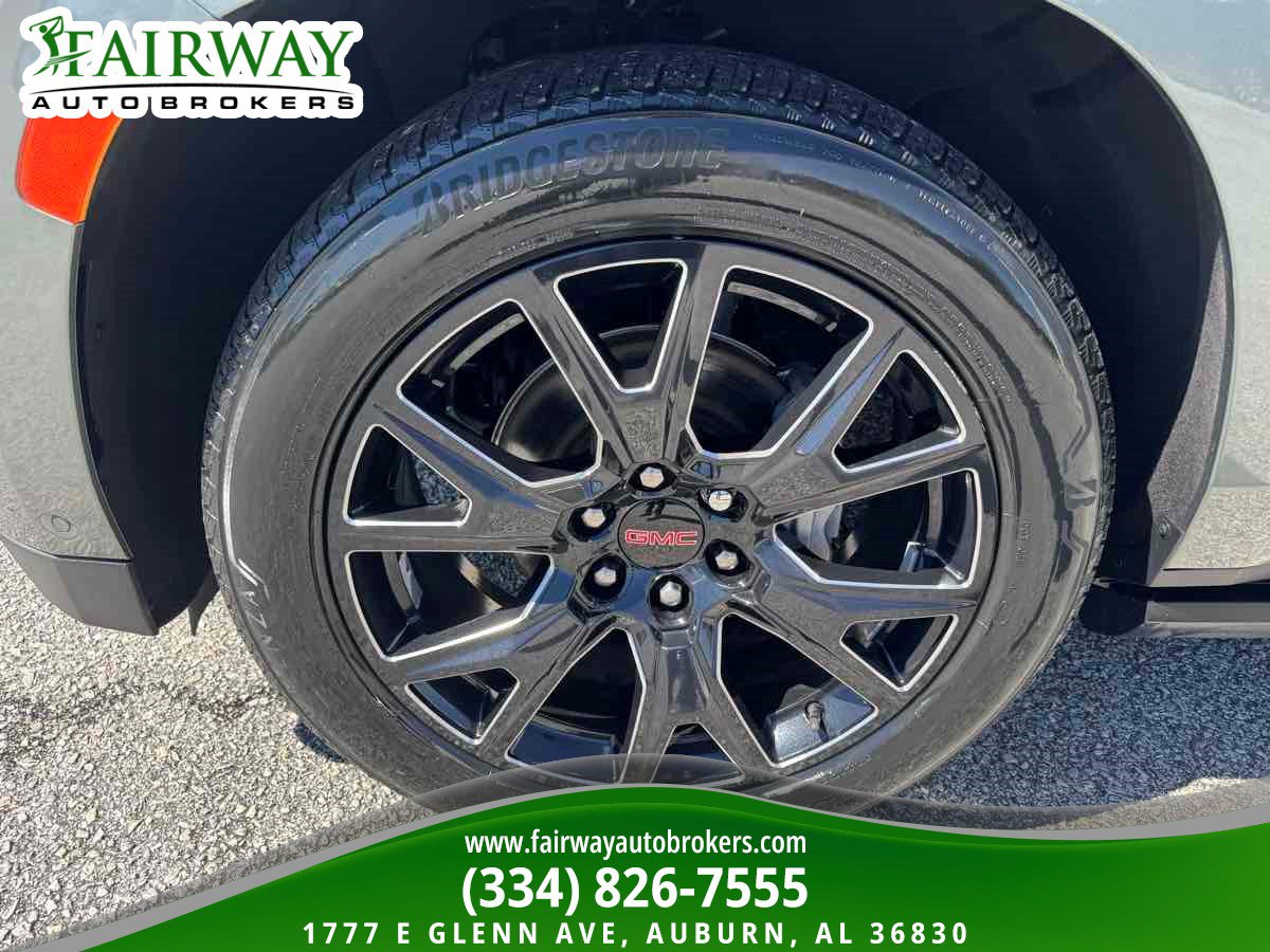Used 2023 GMC Yukon XL Denali w/ Advanced Technology Package RWD image 36