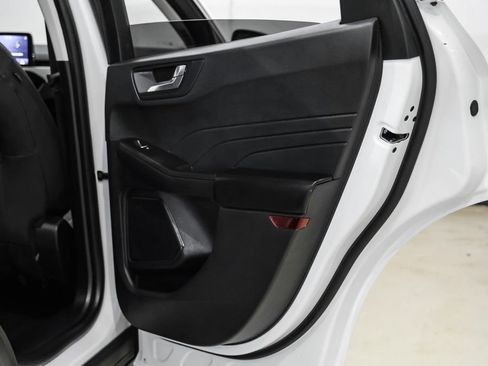 Used 2021 Ford Escape SE FWD image 49