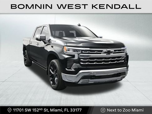 Used 2025 Chevrolet Silverado 1500 LTZ w/ Technology Package image 7