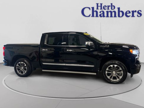 Used 2024 Chevrolet Silverado 1500 High Country AWD/4WD image 4