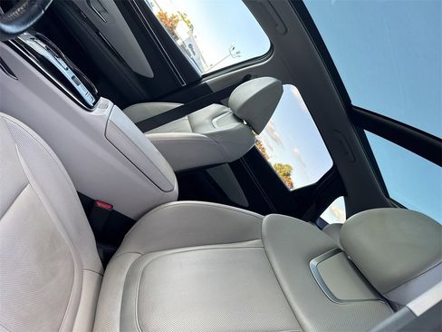 Used 2024 Hyundai Tucson Limited image 33