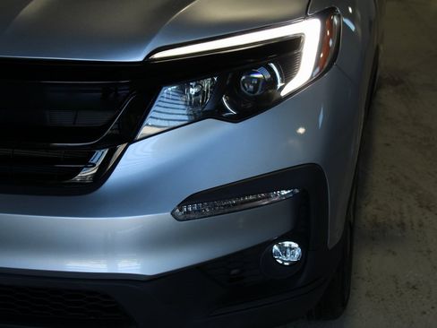 Used 2022 Honda Pilot Special Edition image 2