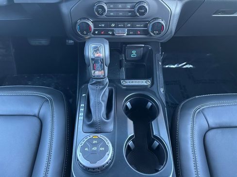 New 2025 Ford Bronco Outer Banks image 43