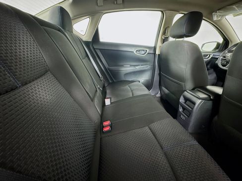 Used 2017 Nissan Sentra SR Turbo w/ SR Midnight Edition image 26