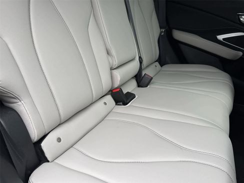 Certified 2025 Acura RDX SH-AWD image 15