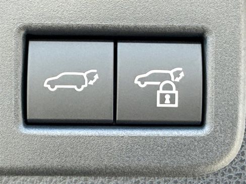 New 2025 Toyota 4Runner Limited image 24