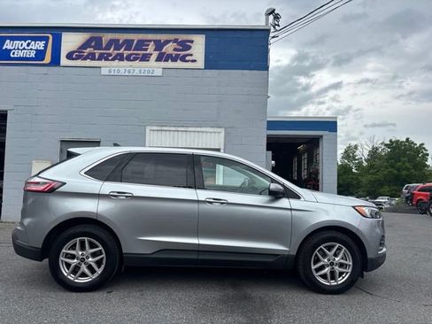 Used 2023 Ford Edge SEL AWD/4WD image 5
