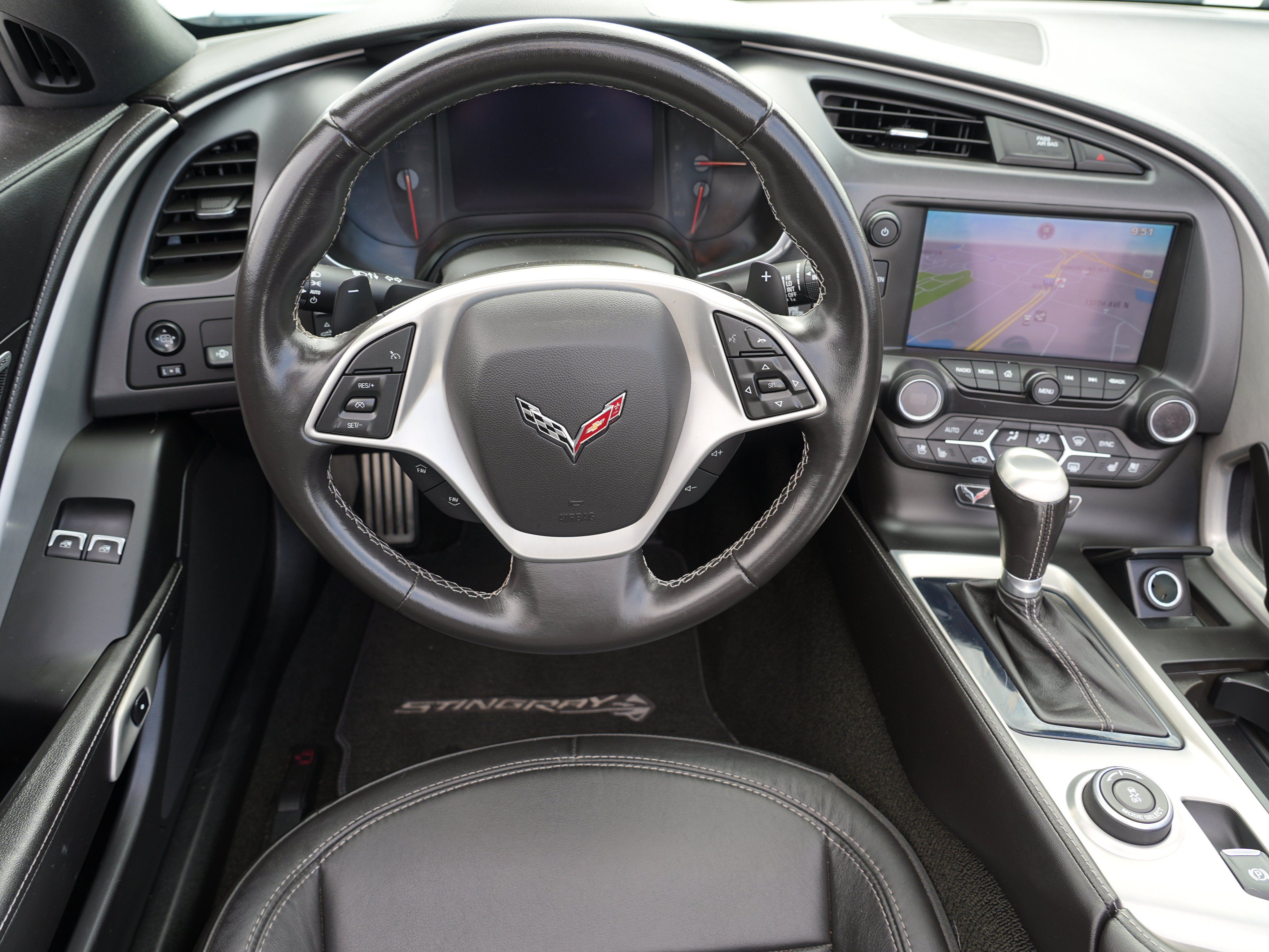 Used 2014 Chevrolet Corvette Stingray Convertible w/ 2LT Preferred Equipment Group RWD image 21