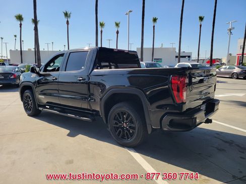 Used 2022 GMC Sierra 1500 Elevation w/ LPO, Elevation Black Package RWD image 6