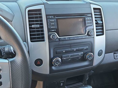 Used 2015 Nissan Xterra S w/ Value Package image 27