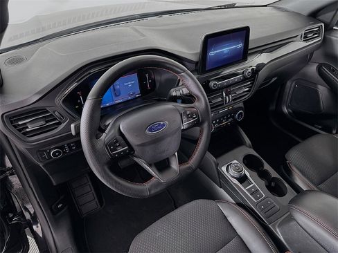 Used 2025 Ford Escape ST-Line Select image 14