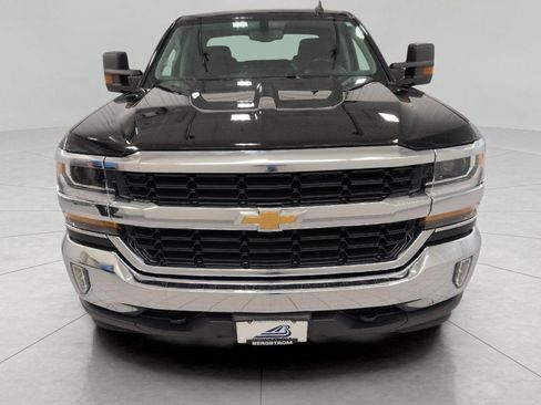 Used 2017 Chevrolet Silverado 1500 LT w/ Max Trailering Package AWD/4WD image 13