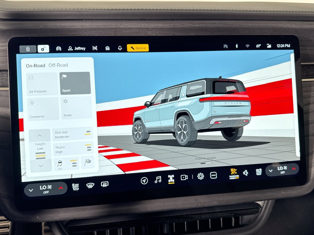 Used 2024 Rivian R1S Adventure Quad AWD/4WD image 36