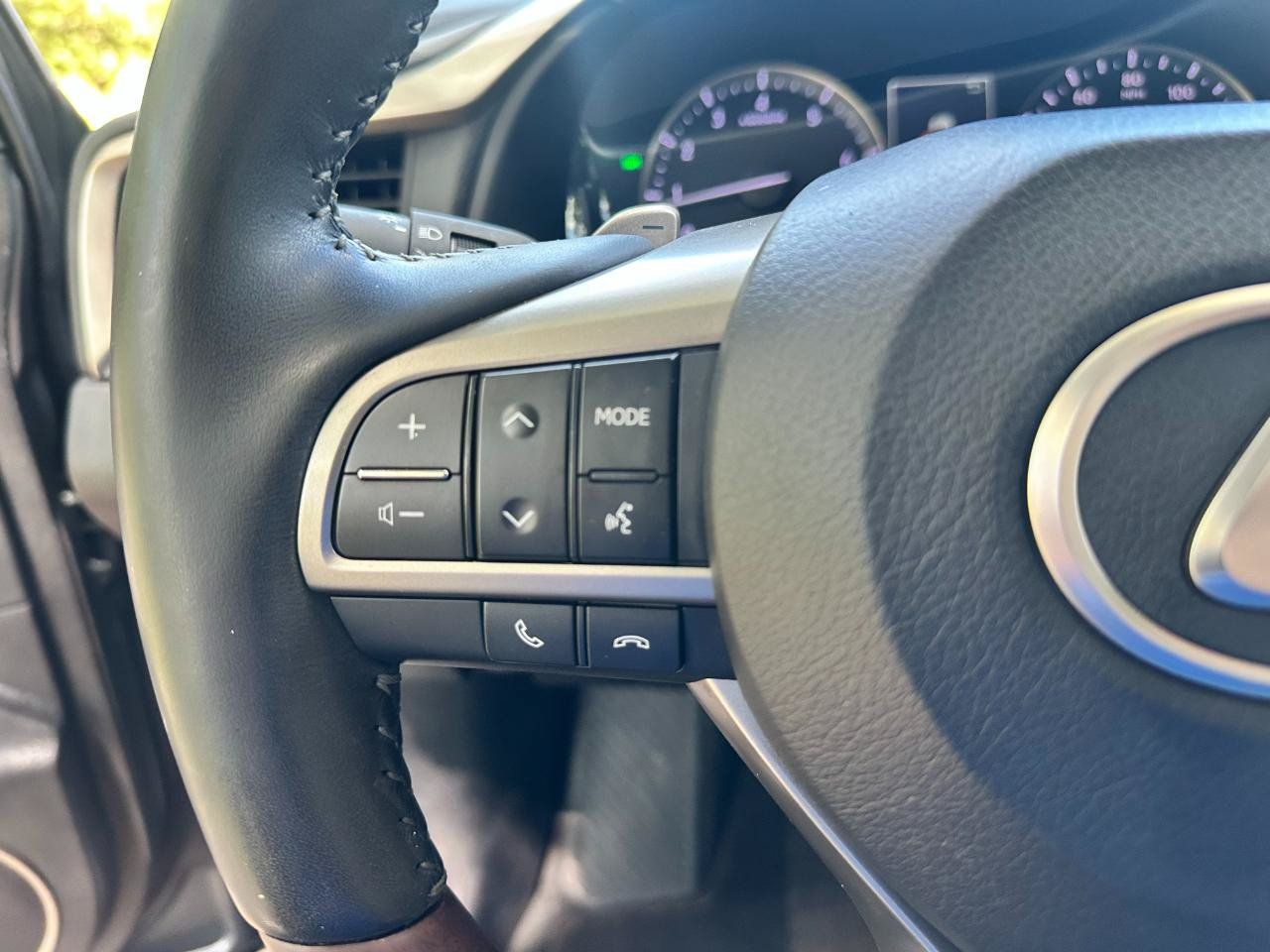 Used 2022 Lexus RX 350 FWD w/ Premium Package image 38