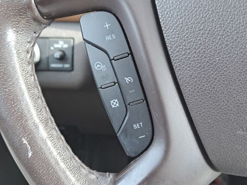 Used 2016 Buick Enclave Premium w/ Experience Buick Package image 24