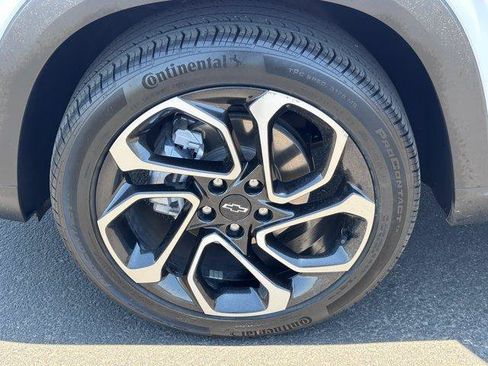 Used 2024 Chevrolet Trax RS FWD image 10