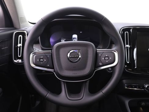 New 2026 Volvo XC40 B5 Plus w/ Climate Package image 15