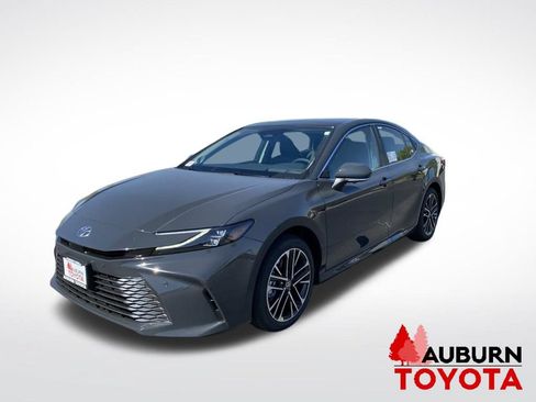 New 2026 Toyota Camry XLE AWD/4WD image 3