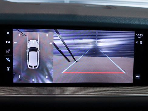 New 2026 Porsche Cayenne image 19