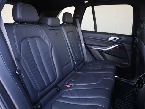 Used 2019 BMW X5 xDrive40i w/ Convenience Package AWD/4WD image 25
