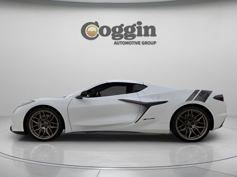 New 2026 Chevrolet Corvette Z06 image 2