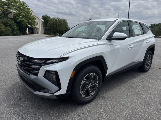 New 2026 Hyundai Tucson Blue SE AWD/4WD image 3
