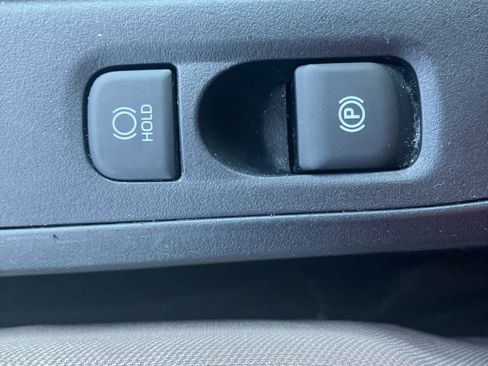 Used 2025 Toyota Corolla LE FWD image 25