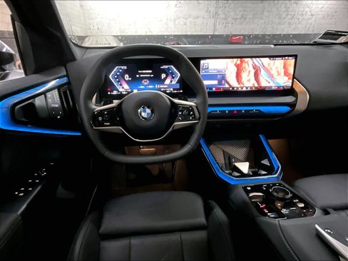 Certified 2025 BMW X3 xDrive30i w/ Convenience Package image 8