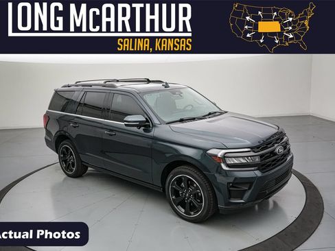 Certified 2024 Ford Expedition Limited AWD/4WD image 1