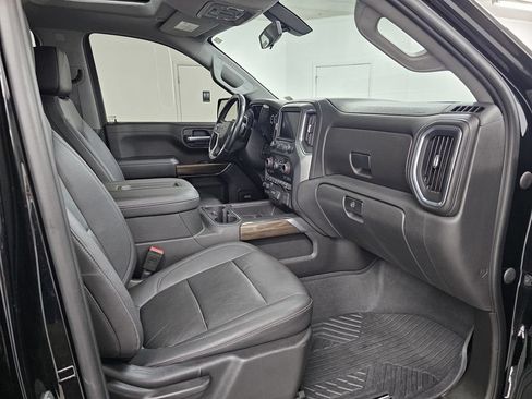 Used 2021 Chevrolet Silverado 1500 LT Trail Boss w/ Convenience Package II AWD/4WD image 30