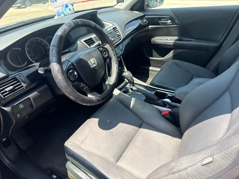 Used 2016 Honda Accord LX image 4